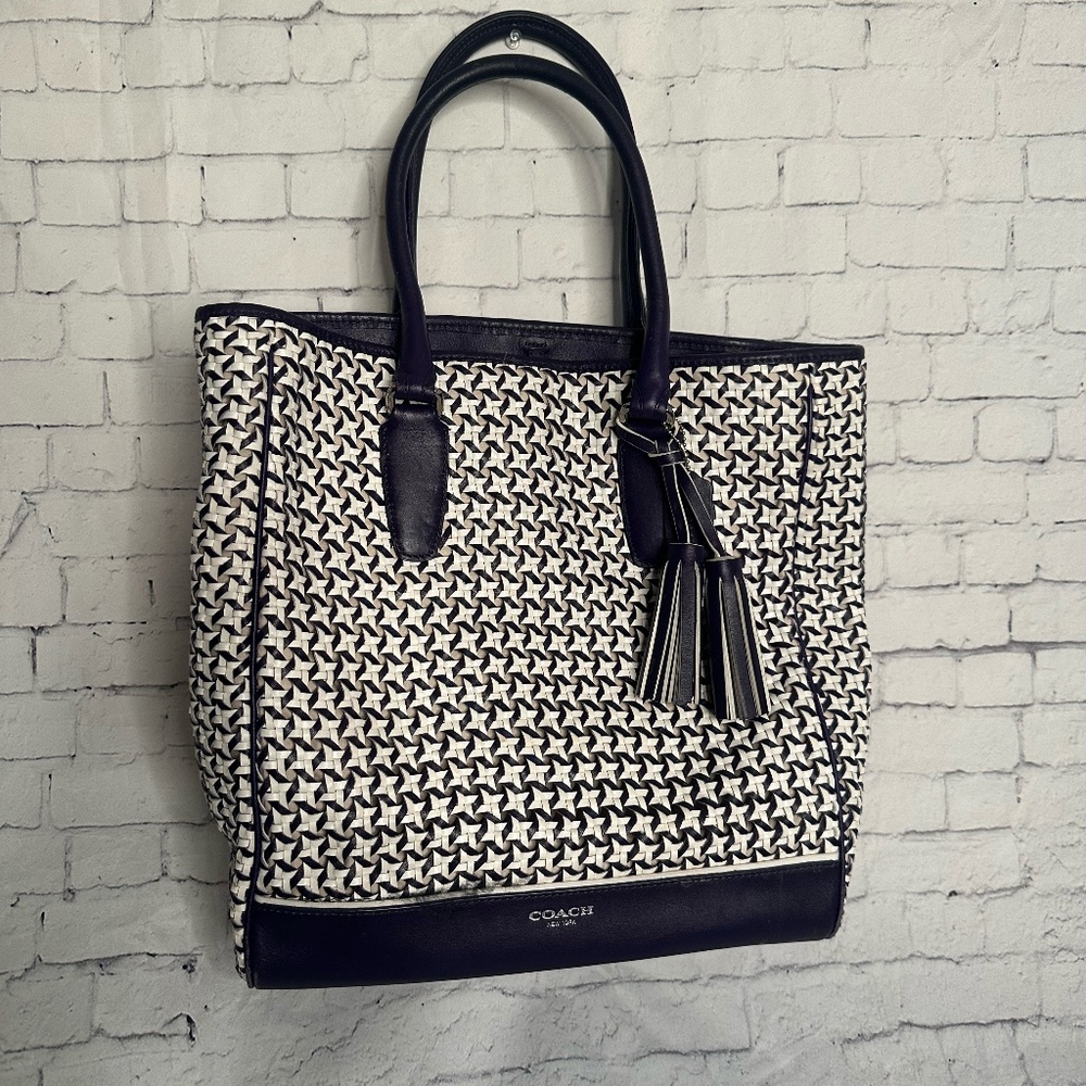 COACH Legacy Caning Leather Tanner Northsouth